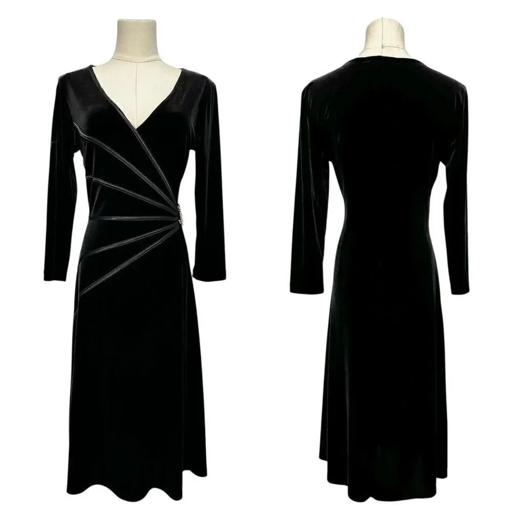 Vintage 90s Connected Black Velvet Brooch Dress 6 Classic Elegant Old Money Lady